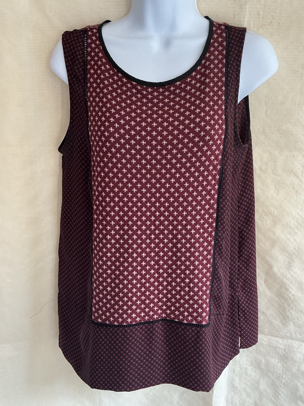 LOFT Burgundy and Black Patterned Sleeveless Blouse Tank